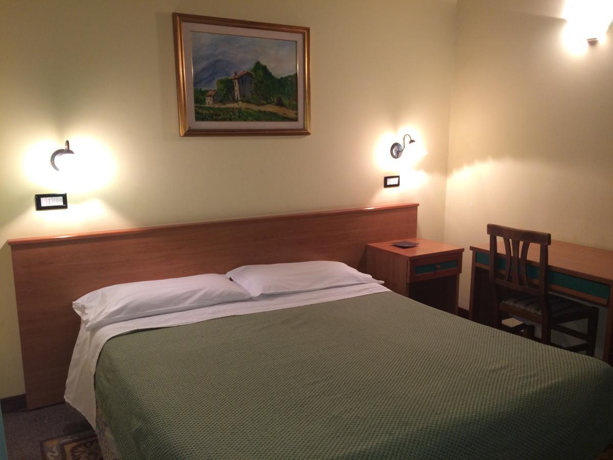 Italia Hotel